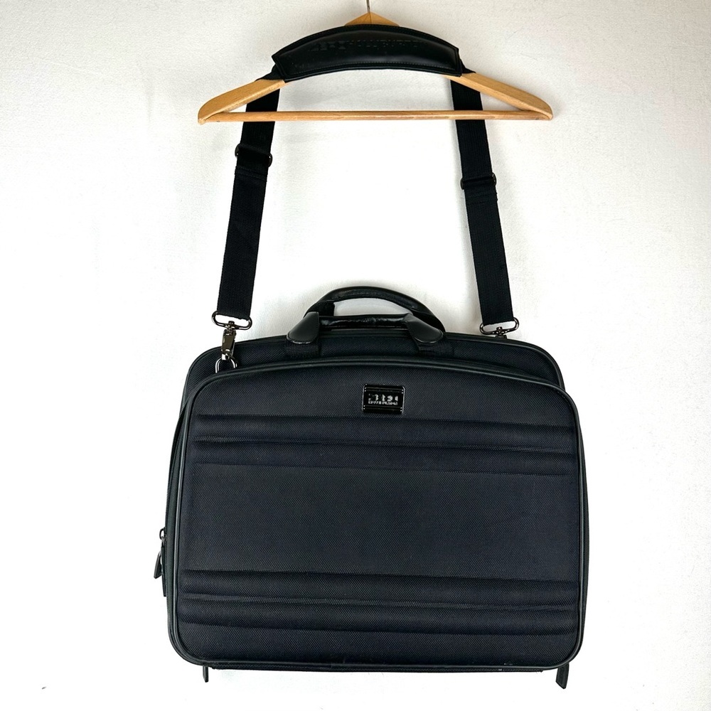 Zero Halliburton Laptop Messenger Bag Briefcase Office‎ School Work